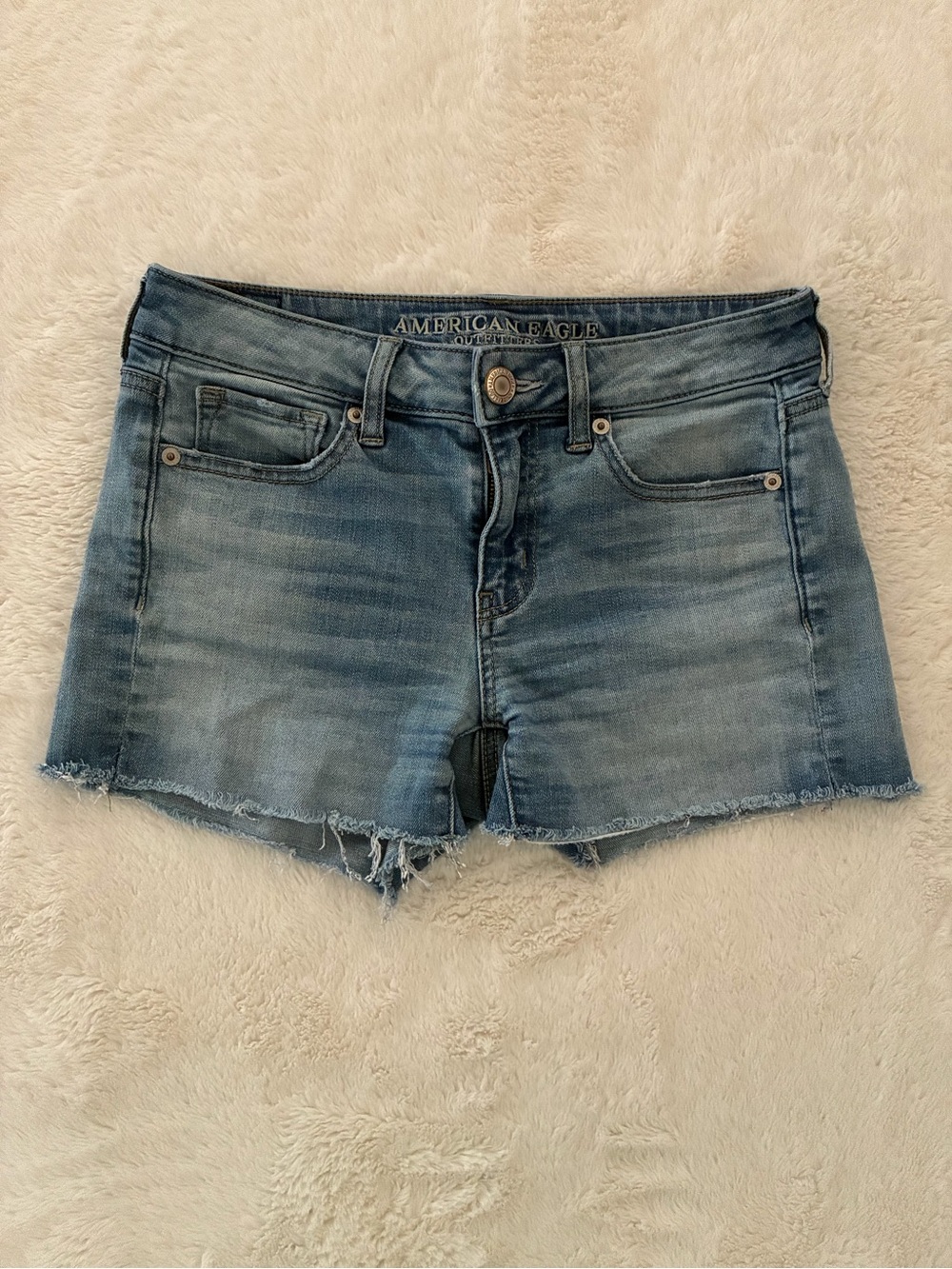 Cutie AE cutoffs 🔥